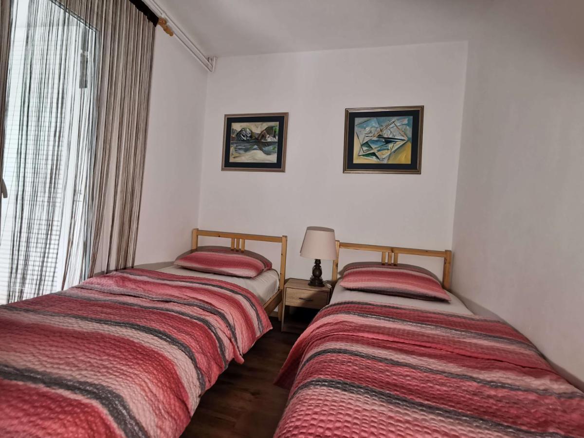 Pri Noni "Istracycle" Apartamento Lucija Exterior foto
