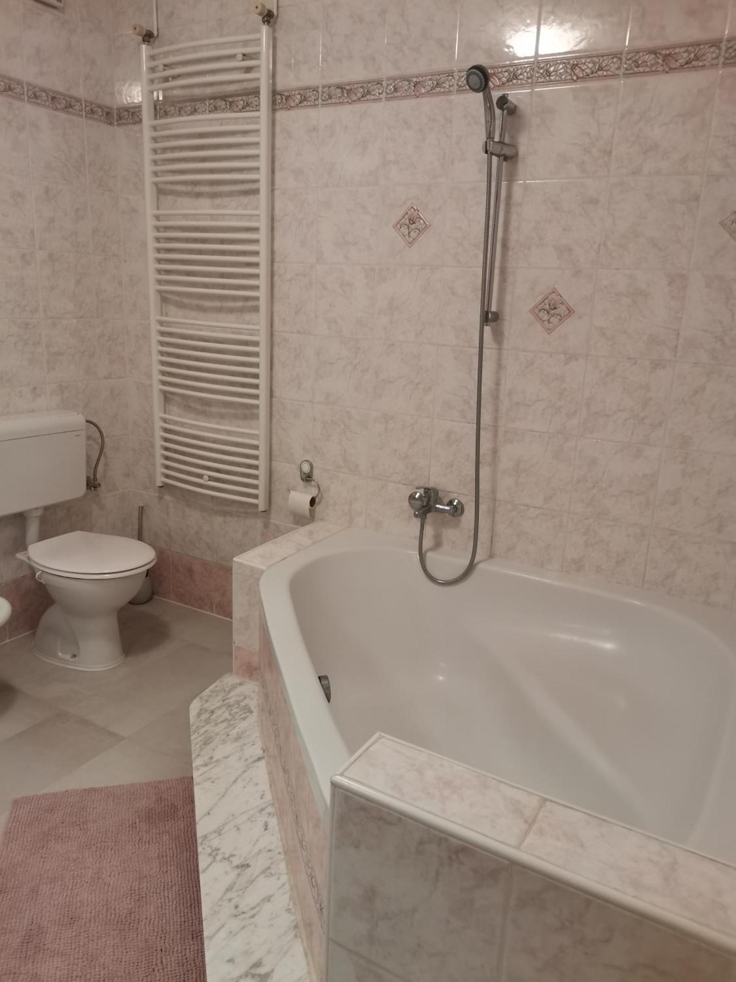 Pri Noni "Istracycle" Apartamento Lucija Exterior foto